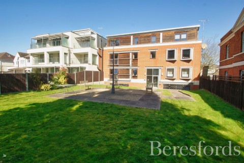 Click the photo for more details of St. Marys Lane, Upminster, RM14