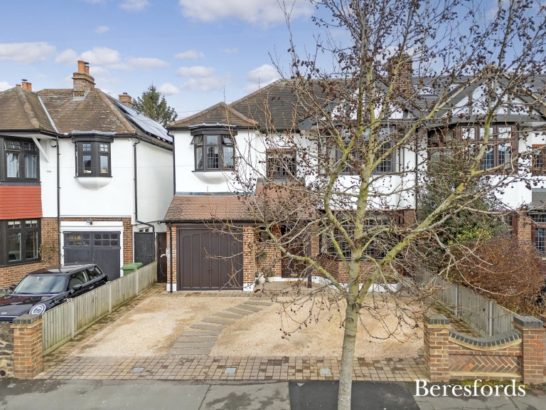 Images for Stewart Avenue, Upminster, RM14