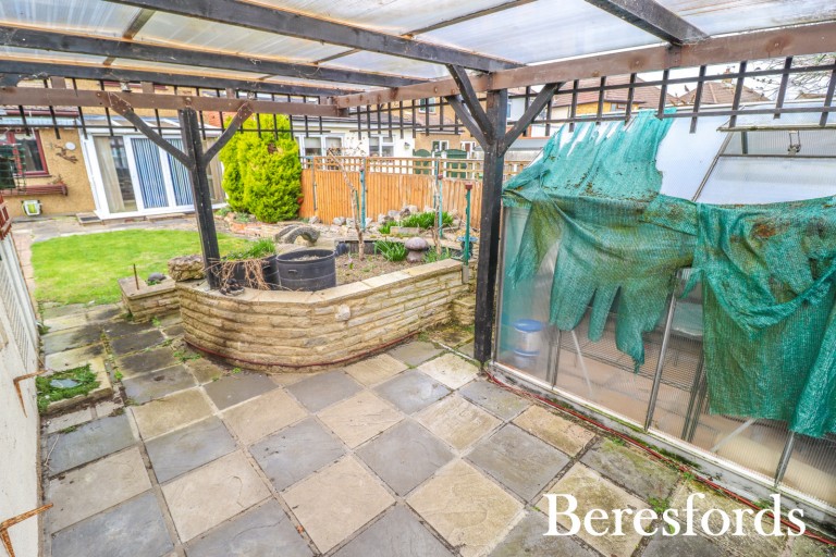 Images for Trent Avenue, Upminster, RM14