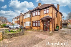 Images for Trent Avenue, Upminster, RM14