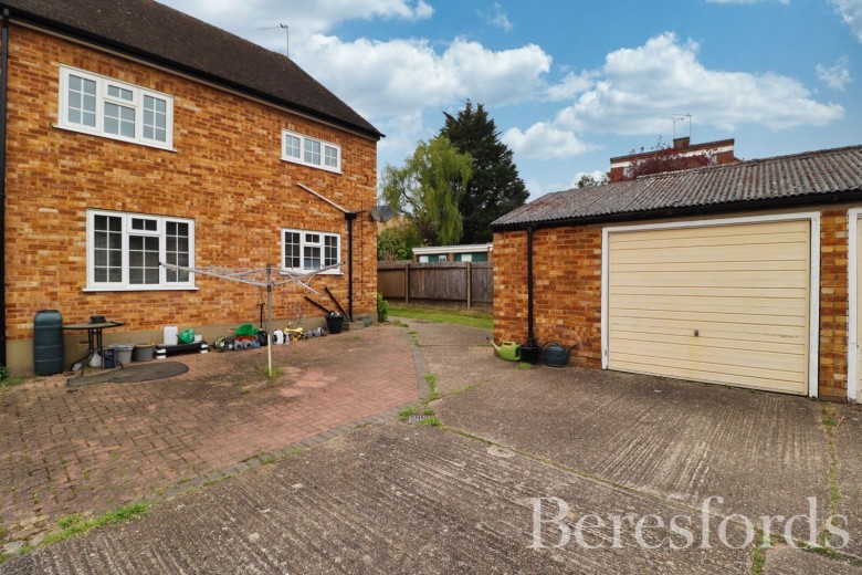 Click the photo for more details of Marlborough Gardens, Upminster, RM14