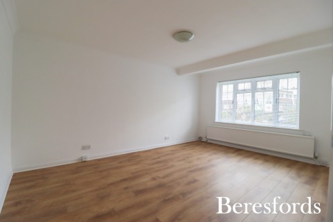 Click the photo for more details of Marlborough Gardens, Upminster, RM14
