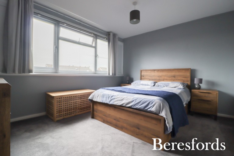 Images for Briarleas Gardens, Upminster, RM14