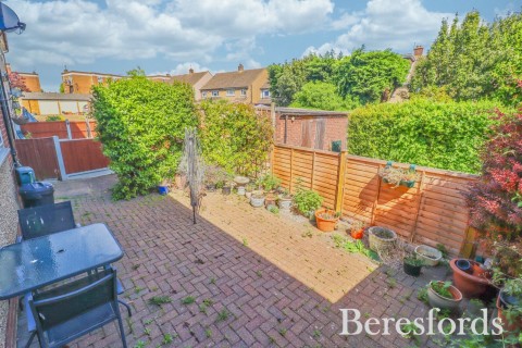 Click the photo for more details of Marlborough Gardens, Upminster, RM14