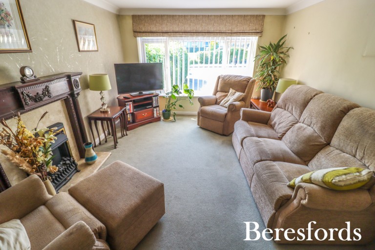 Images for Marlborough Gardens, Upminster, RM14