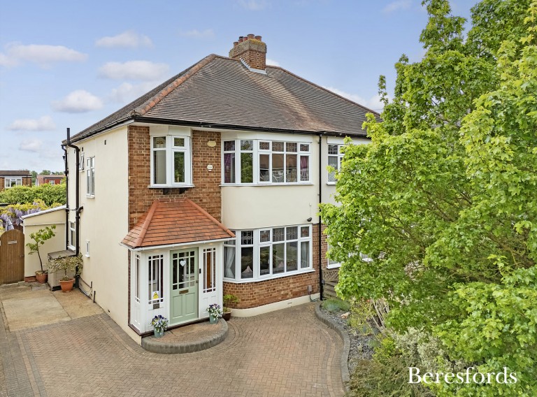 Images for Chester Avenue, Upminster, RM14