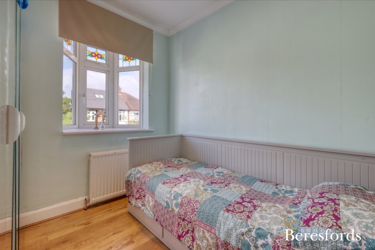 Images for Chester Avenue, Upminster, RM14