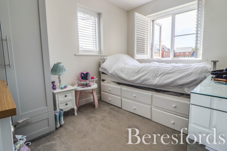 Images for School Avenue, Basildon, Essex, SS15