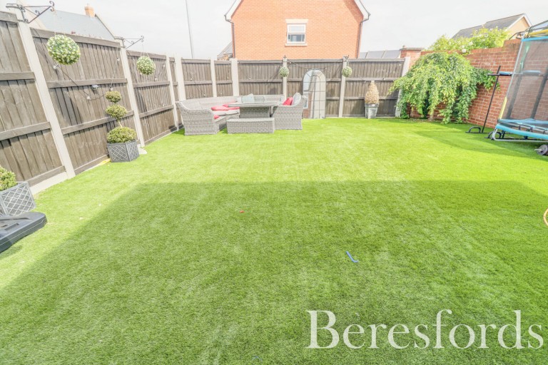 Images for School Avenue, Basildon, Essex, SS15