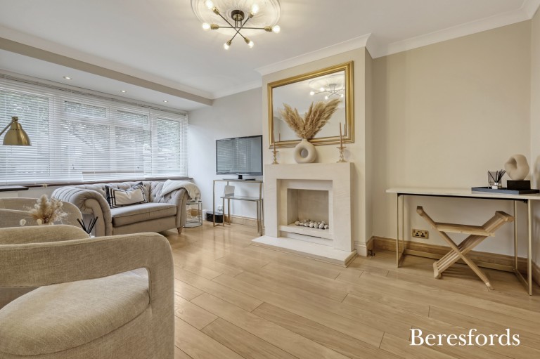 Images for Cranham Gardens, Upminster, RM14