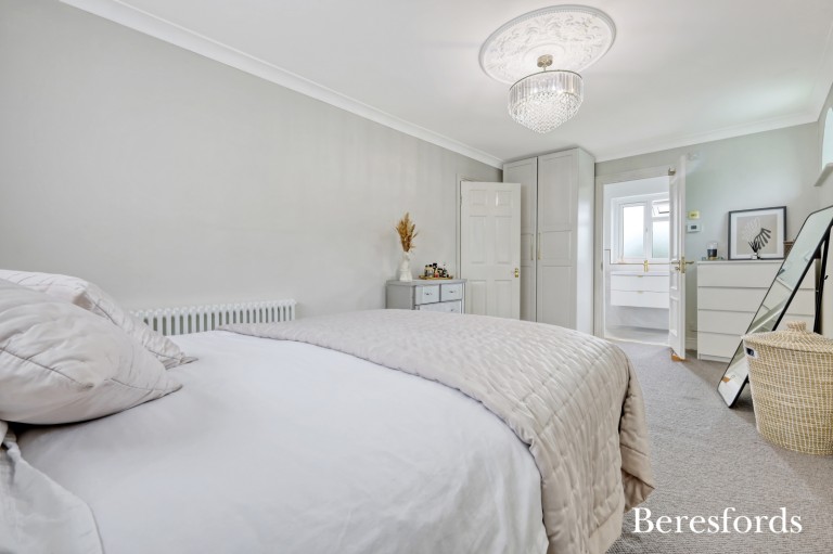 Images for Cranham Gardens, Upminster, RM14