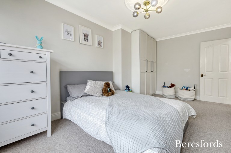 Images for Cranham Gardens, Upminster, RM14