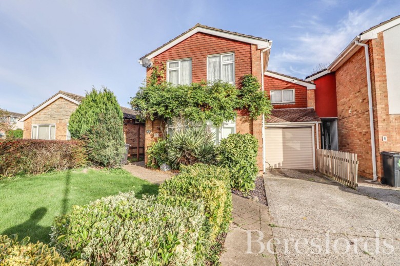 Click the photo for more details of Willow Rise, Witham, Essex, CM8