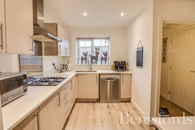 Images for Rayleigh Court, Hatfield Peverel, Chelmsford, Essex, CM3