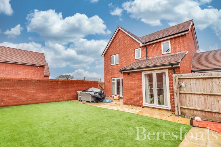 Images for Rayleigh Court, Hatfield Peverel, Chelmsford, Essex, CM3