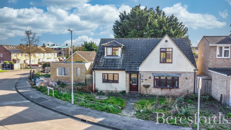 Images for Berwick Avenue, Chelmsford, Essex, CM1