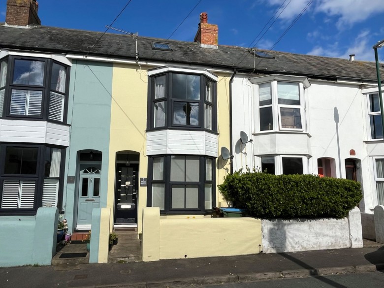 Click the photo for more details of Havelock Close, Felpham, PO22