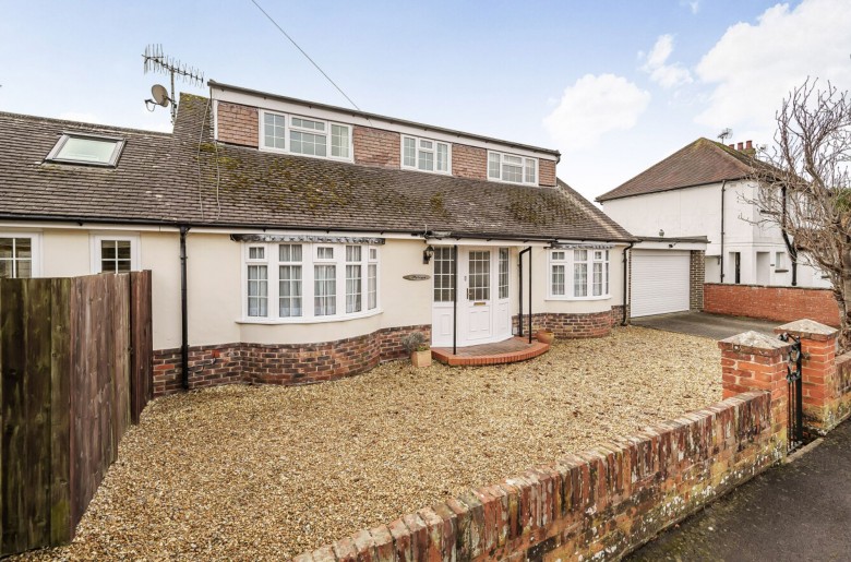 Click the photo for more details of Charnwood Road, Bognor Regis, PO22