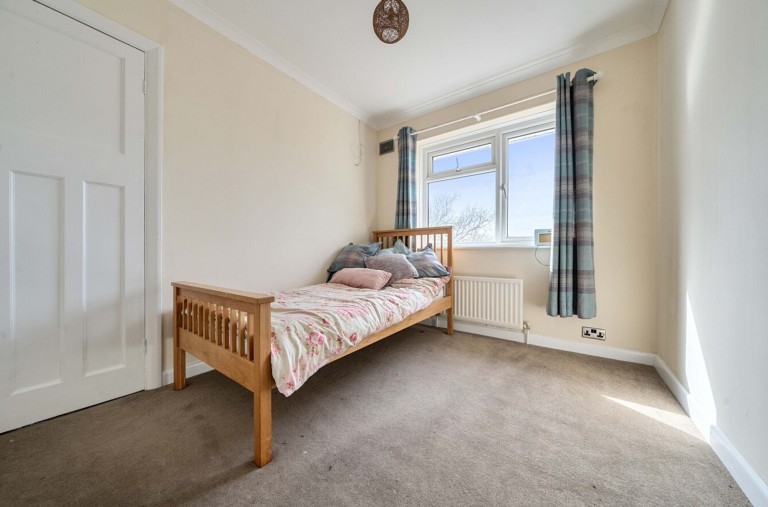 Images for Southdean Drive, Middleton-On-Sea, PO22