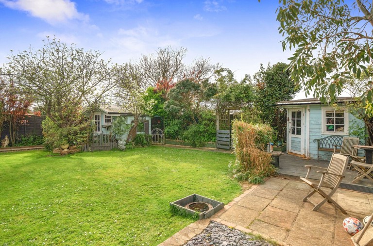 Images for Southdean Drive, Middleton-On-Sea, PO22