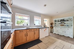 Images for Southdean Drive, Middleton-On-Sea, PO22