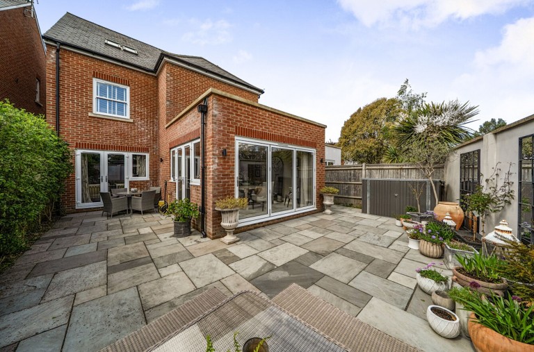 Images for Lyndhurst Place, Chichester, PO19
