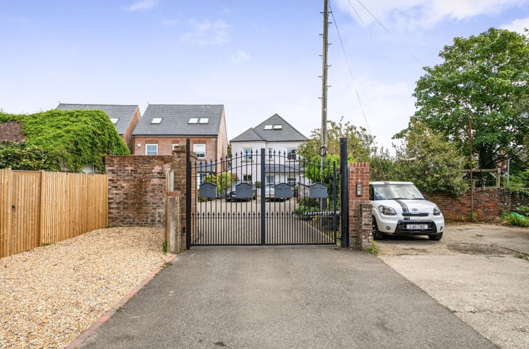 Images for Lyndhurst Place, Chichester, PO19