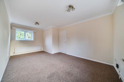 Images for Needlemakers, City Chase Needlemakers, PO19