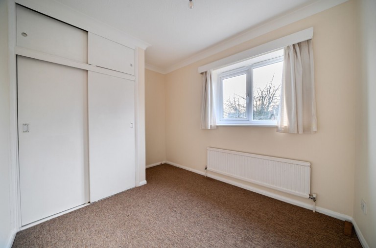 Images for Needlemakers, City Chase Needlemakers, PO19