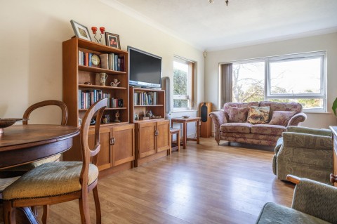 Click the photo for more details of Station Road, Billingshurst, RH14