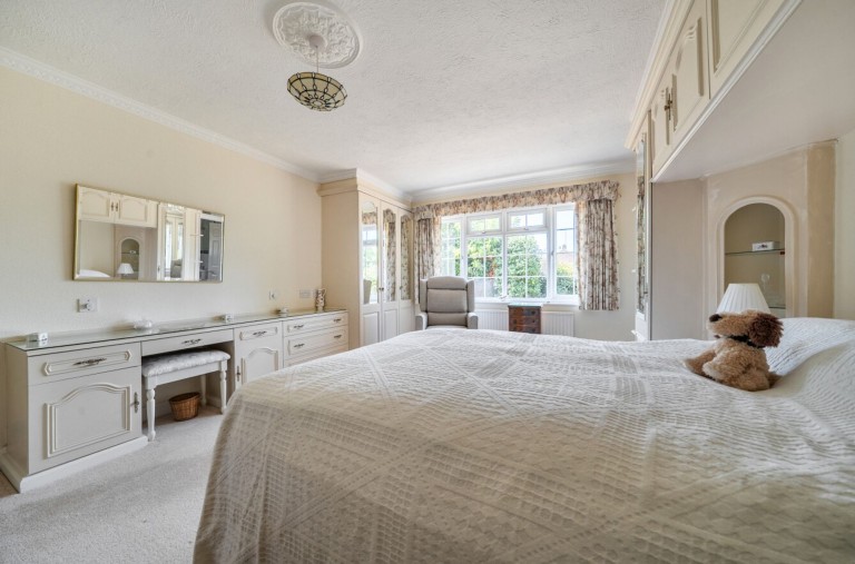 Images for Roundle Avenue, Felpham, PO22