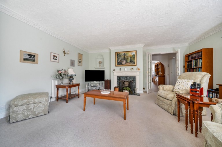 Images for Roundle Avenue, Felpham, PO22