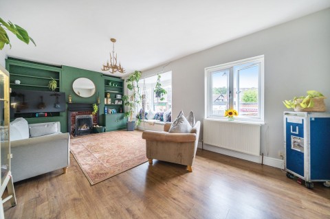 Click the photo for more details of Beacon Hill Road, Hindhead, GU26