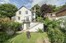 Images for Farnham Lane, Haslemere, GU27
