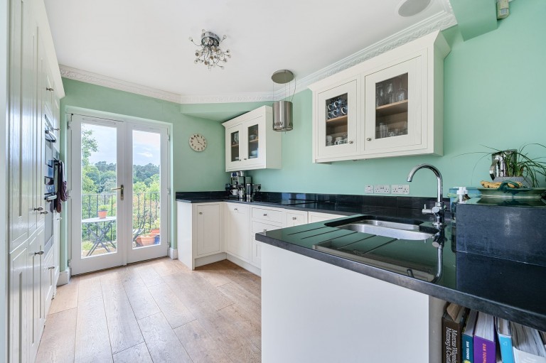 Images for Farnham Lane, Haslemere, GU27