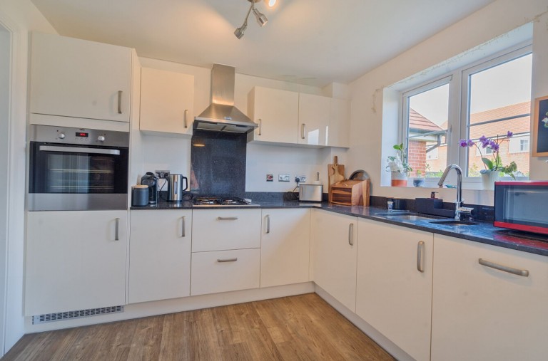 Images for Willow Way, Bracklesham Bay, PO20