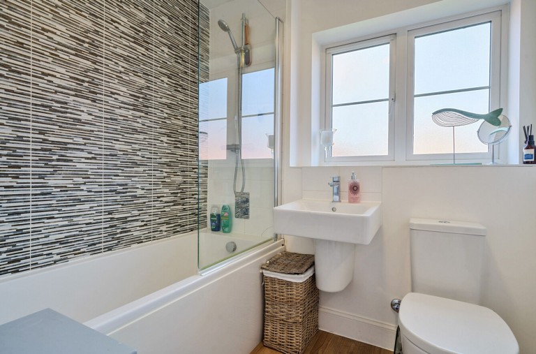 Images for Willow Way, Bracklesham Bay, PO20