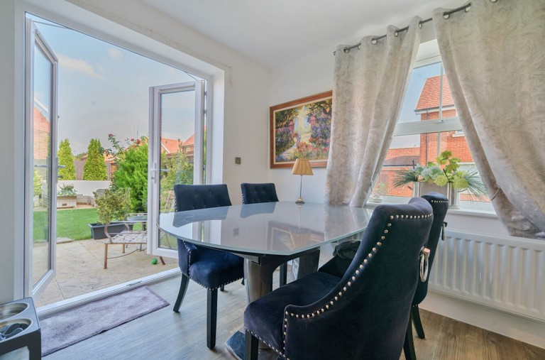 Images for Willow Way, Bracklesham Bay, PO20