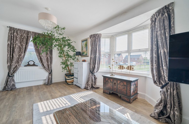 Images for Willow Way, Bracklesham Bay, PO20