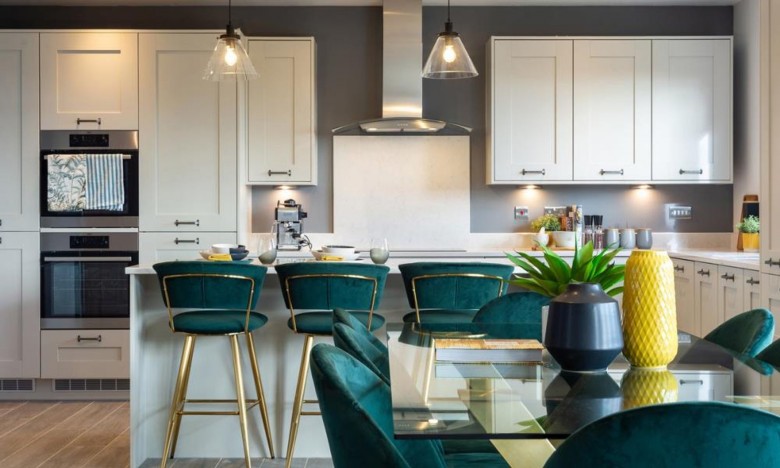 Click the photo for more details of Pinewood Way, Chichester, PO19