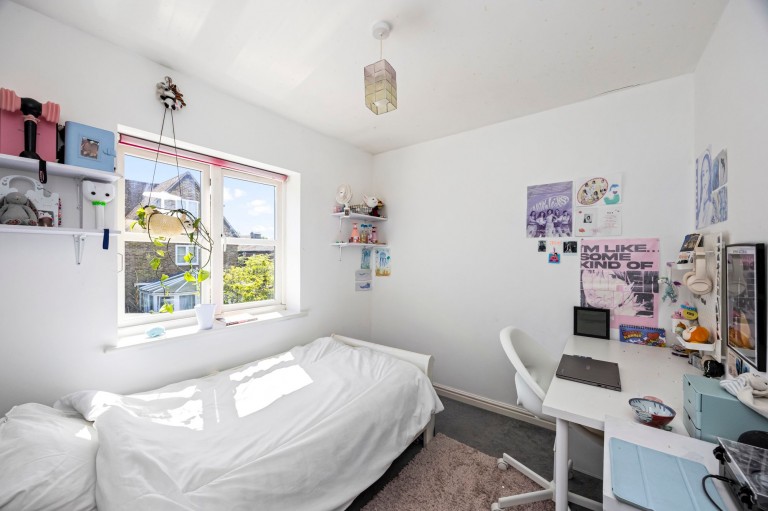 Images for Bluecoat Pond, Christs Hospital, RH13