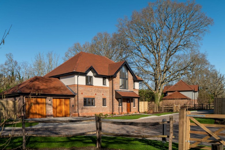 Click the photo for more details of Arundel Road, Arundel, BN18