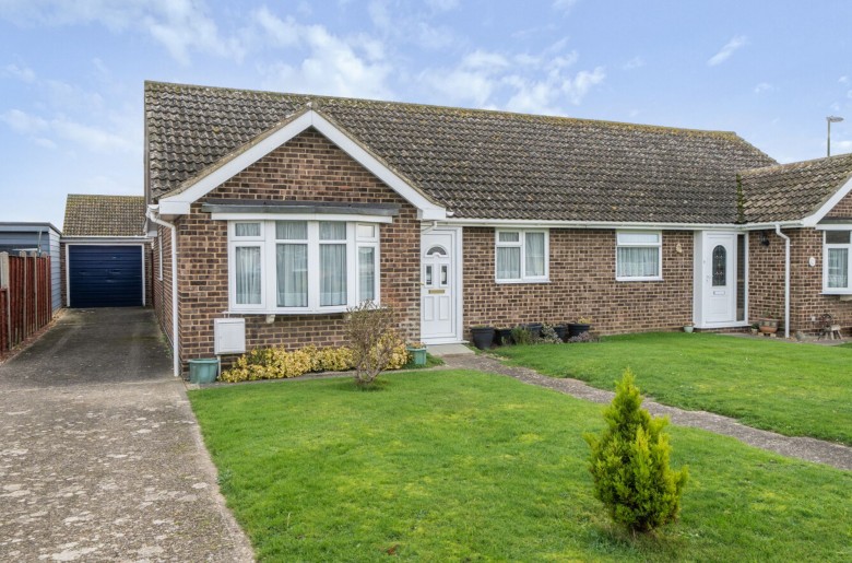 Click the photo for more details of Cakeham Way, West Wittering, PO20