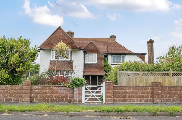 Images for 6 Vincent Road, Selsey, PO20