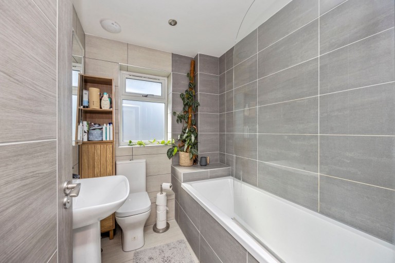 Images for New Street, Horsham, RH13