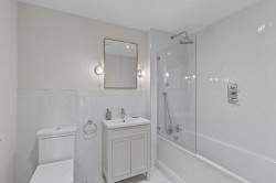 Images for Graylands Manor, Langhurstwood Road, RH12