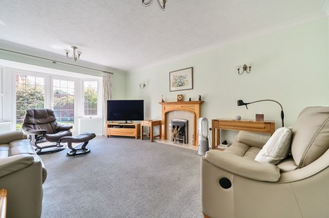 Click the photo for more details of Dean Way, Storrington, RH20