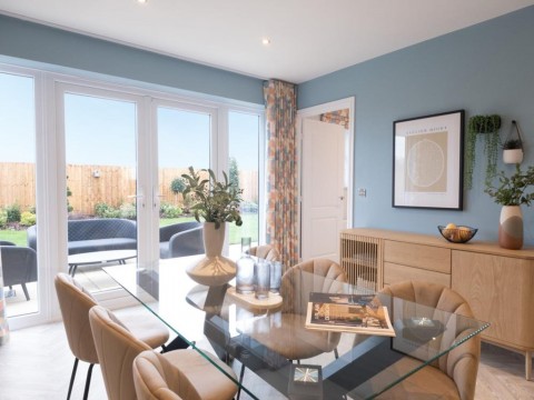 Click the photo for more details of Bartons Road, Havant, PO9