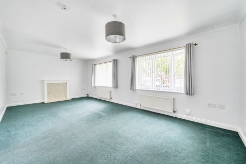 Click the photo for more details of Manor Gardens, Emsworth, PO10