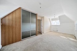 Images for Kilnwood Close, Faygate, RH12